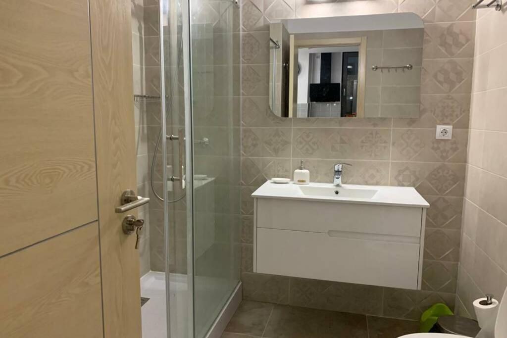 Andreve Apartment By Onix Blue Mamaia Nord, Baby Friendly, Private Parking 那沃达利 外观 照片