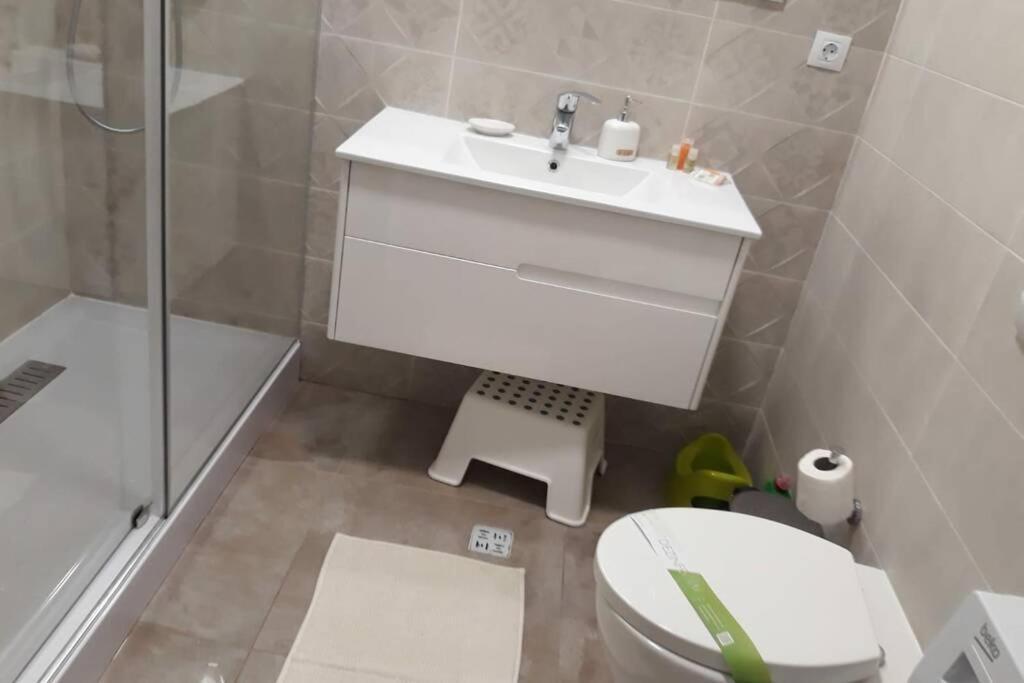 Andreve Apartment By Onix Blue Mamaia Nord, Baby Friendly, Private Parking 那沃达利 外观 照片